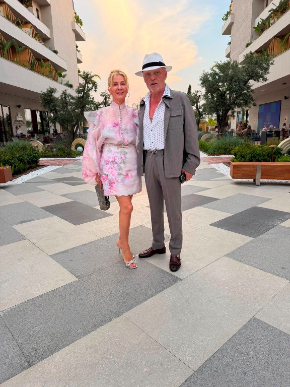 Erol Gönül, Yeni Ya��n� Dostlar�yla Fethiye�de Kutlad�